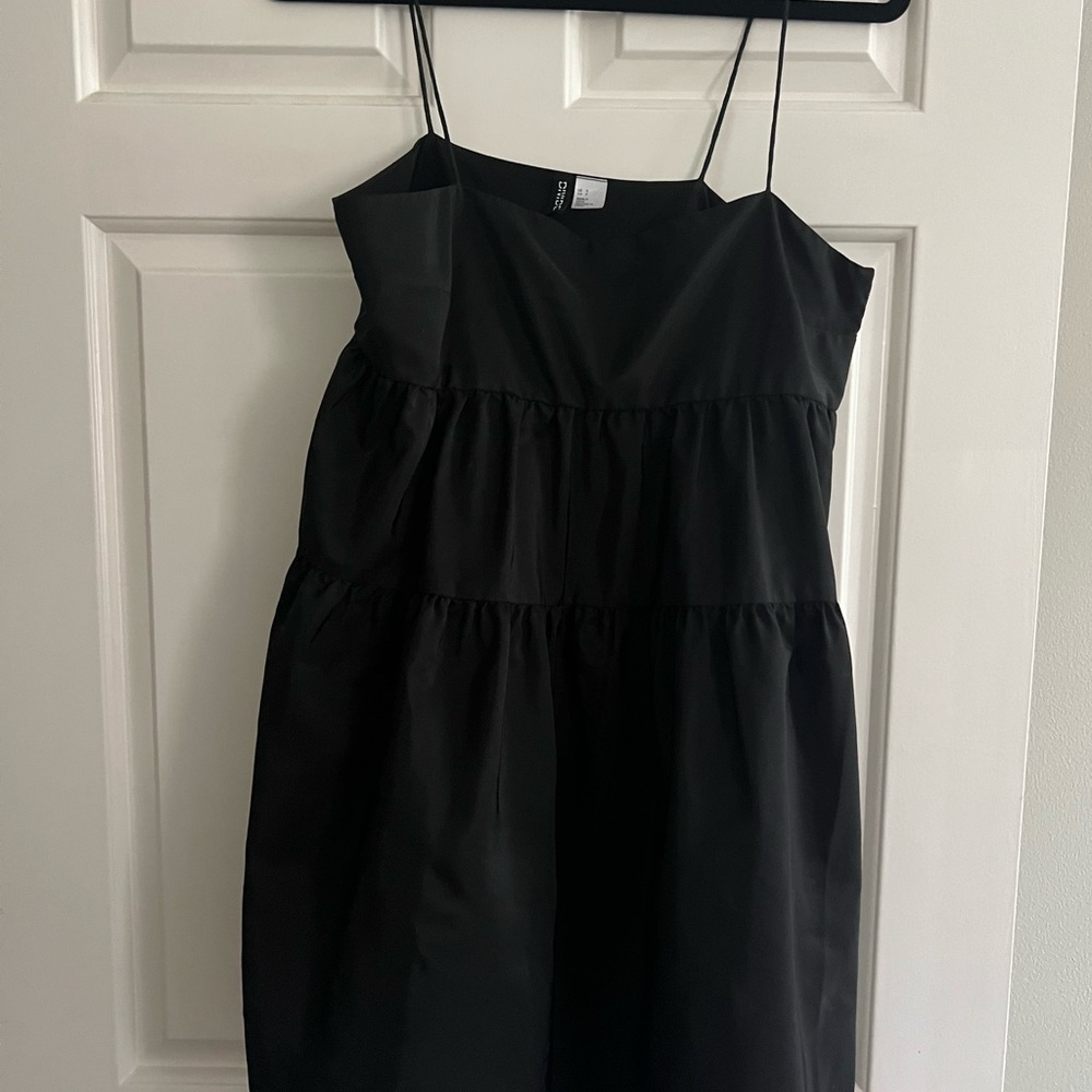 Black babydoll dress. Size Small.